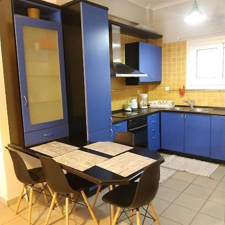 Lg Apartment Bnb Atene Esterno foto