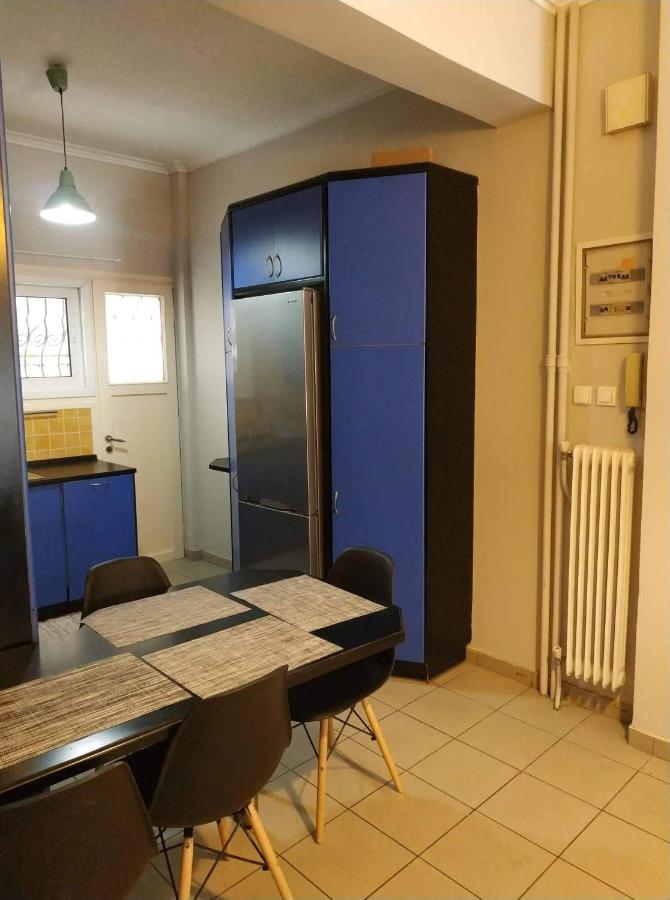 Lg Apartment Bnb Atene Esterno foto