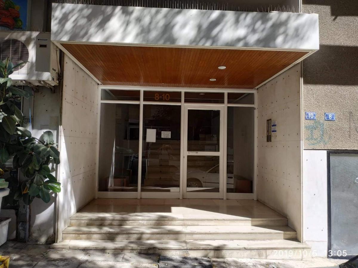 Lg Apartment Bnb Atene Esterno foto