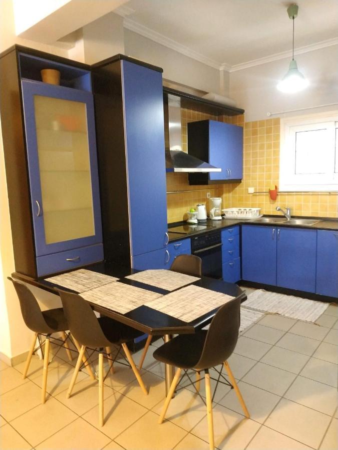 Lg Apartment Bnb Atene Esterno foto