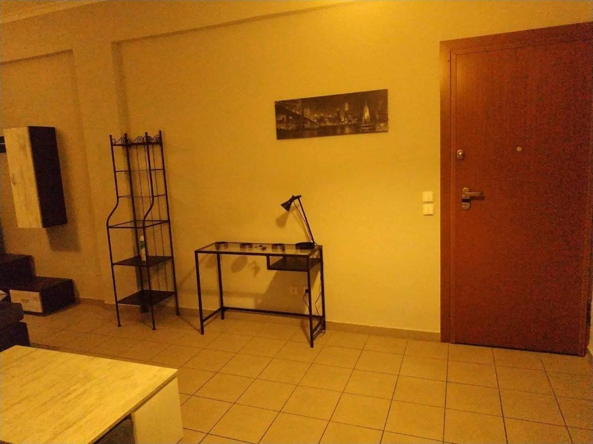 Lg Apartment Bnb Atene Esterno foto