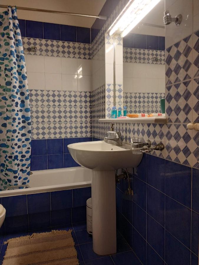 Lg Apartment Bnb Atene Esterno foto